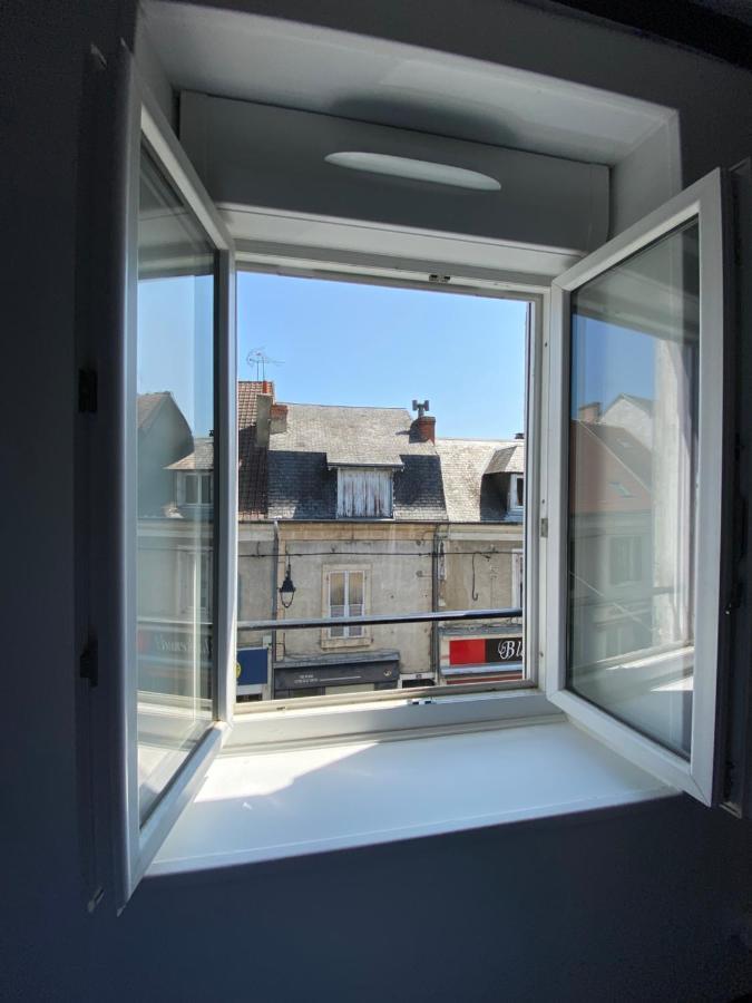 Chambre & Salle De Bain Privee - Lv 33 Argenton Sur Creuse Exterior photo